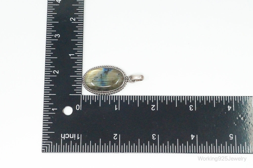 Vintage Large Labradorite Sterling Silver Necklace Pendant | Jewelry > Necklaces > Pendants | Wiccan Center