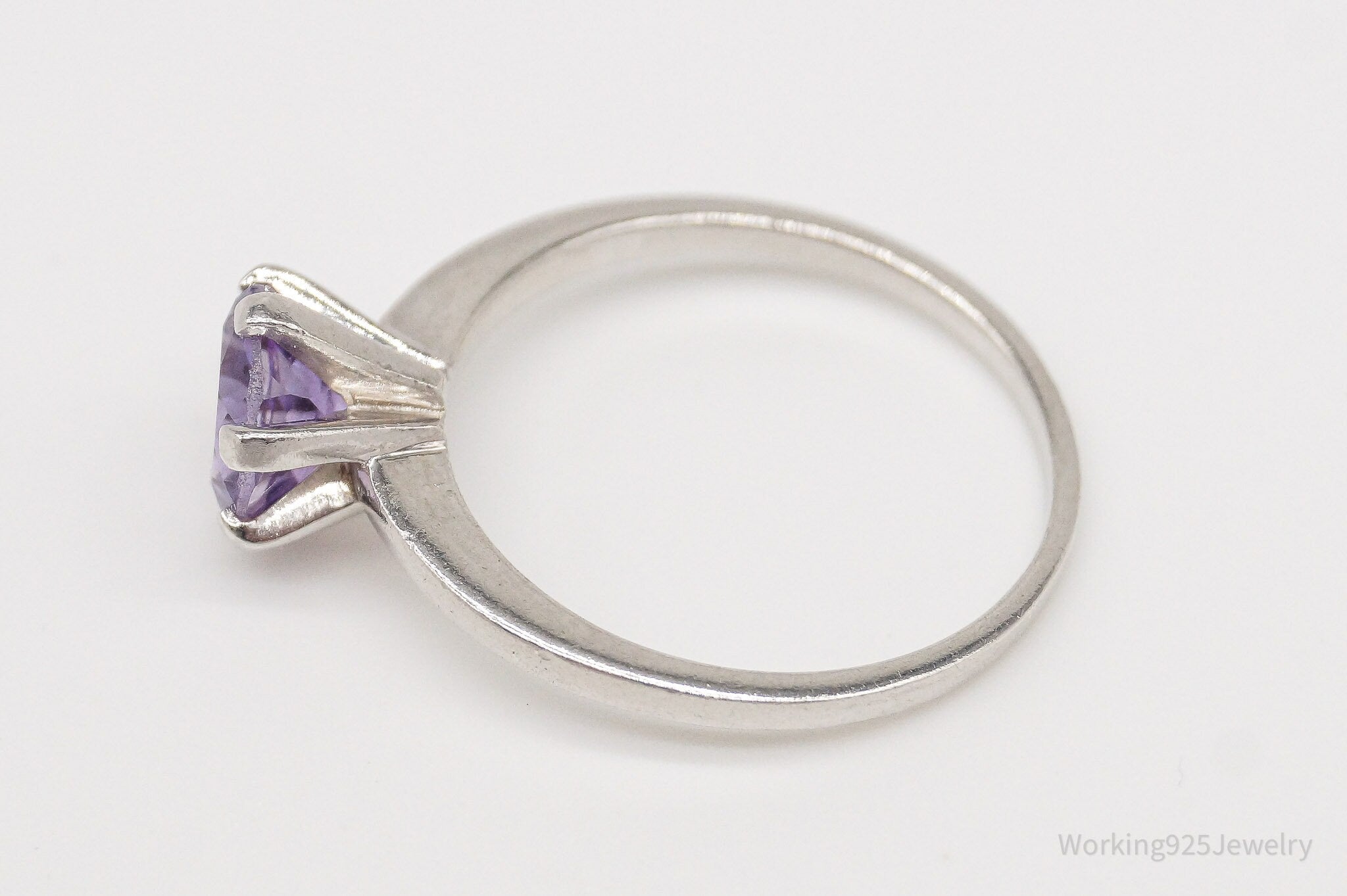 Vintage Amethyst Sterling Silver Ring - Size 8 | Jewelry > Rings | Wiccan Center