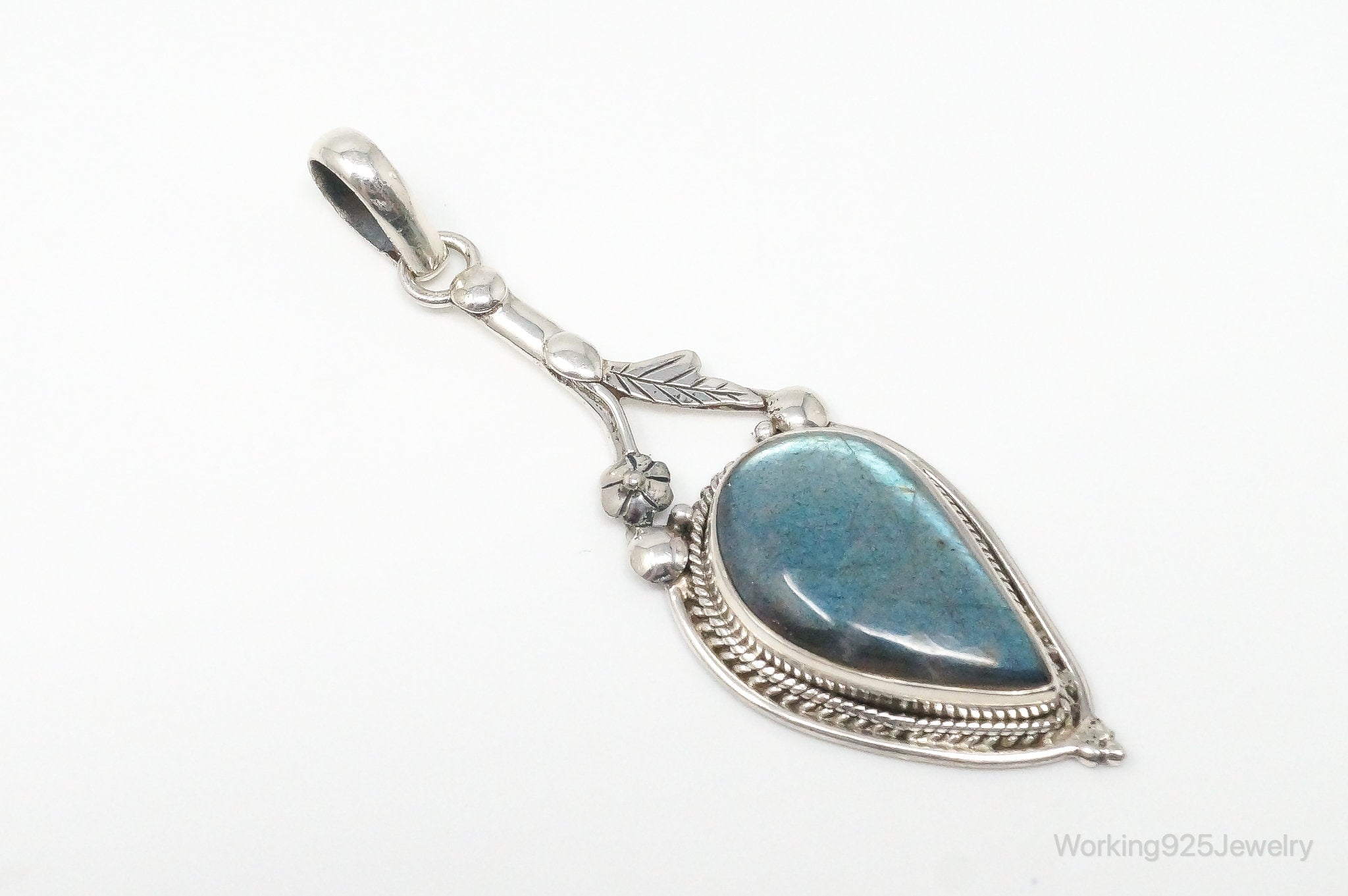 Large Designer Supreme Jewelers Labradorite Sterling Silver Pendant | Jewelry > Necklaces > Pendants | Wiccan Center