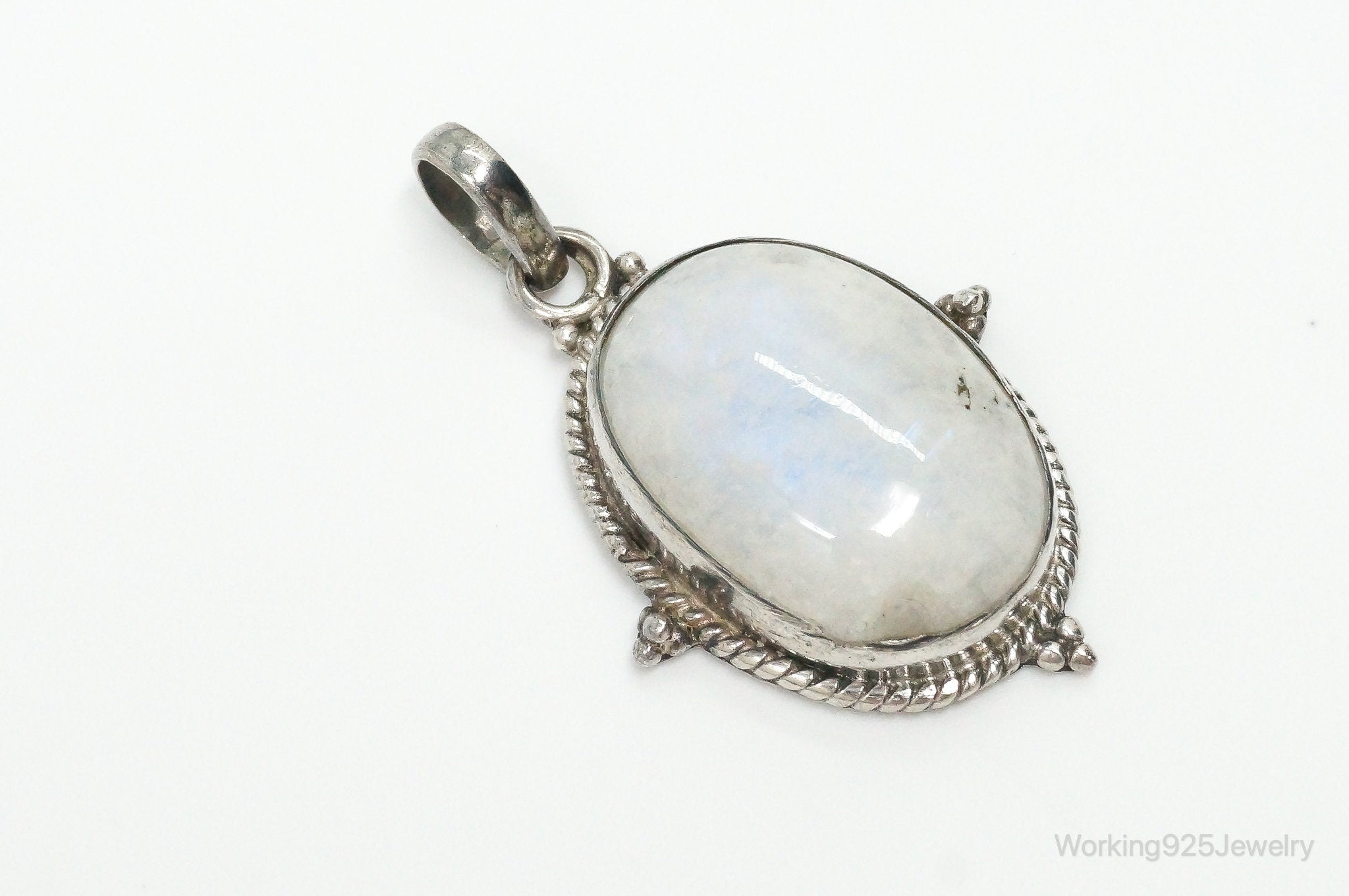 Vintage Moonstone Sterling Silver Southwestern Necklace Pendant | Jewelry > Necklaces > Pendants | Wiccan Center