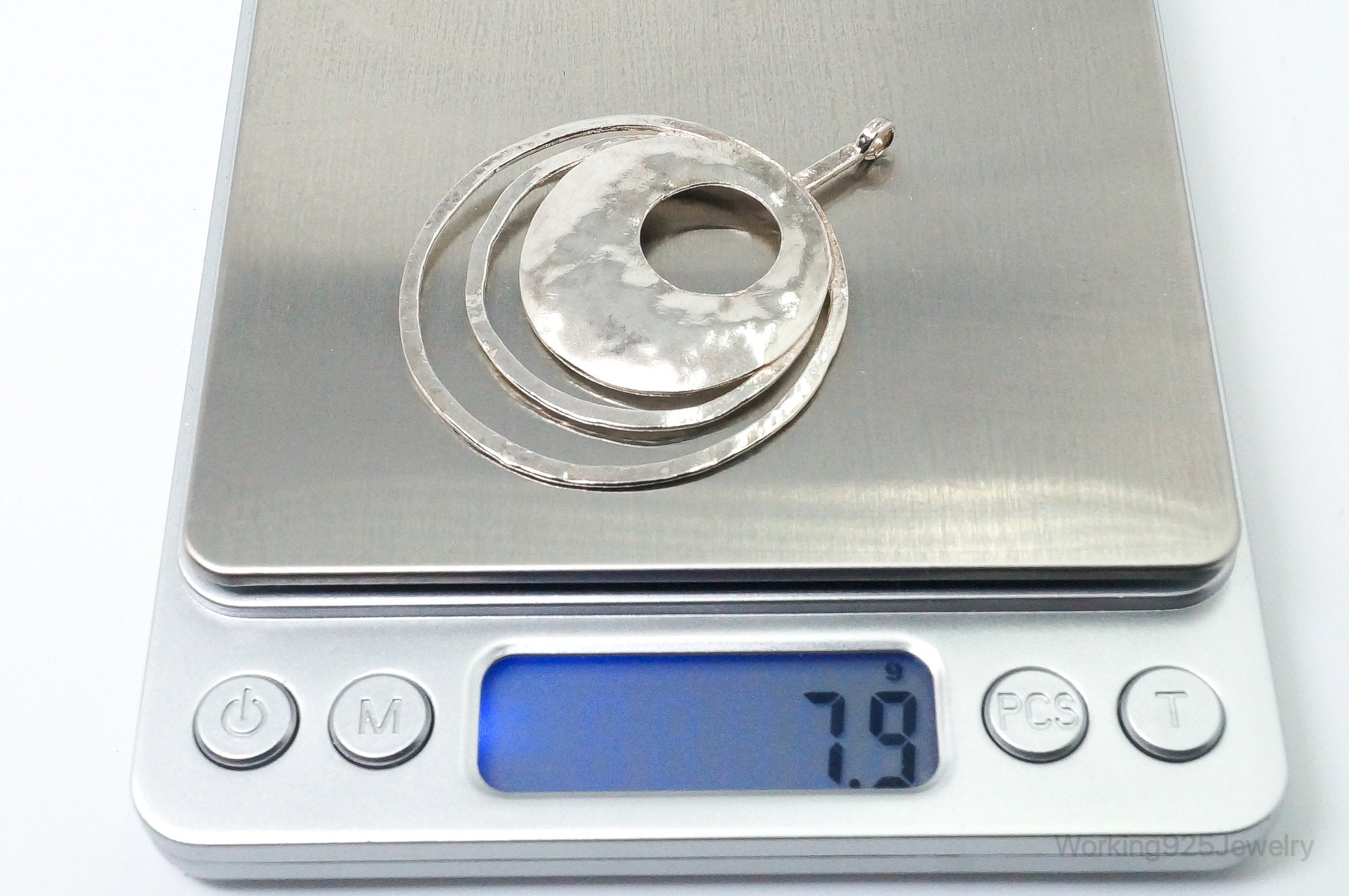 Retired Silpada Hammered Rings Sterling Silver Necklace Pendant | Jewelry > Necklaces > Pendants | Wiccan Center