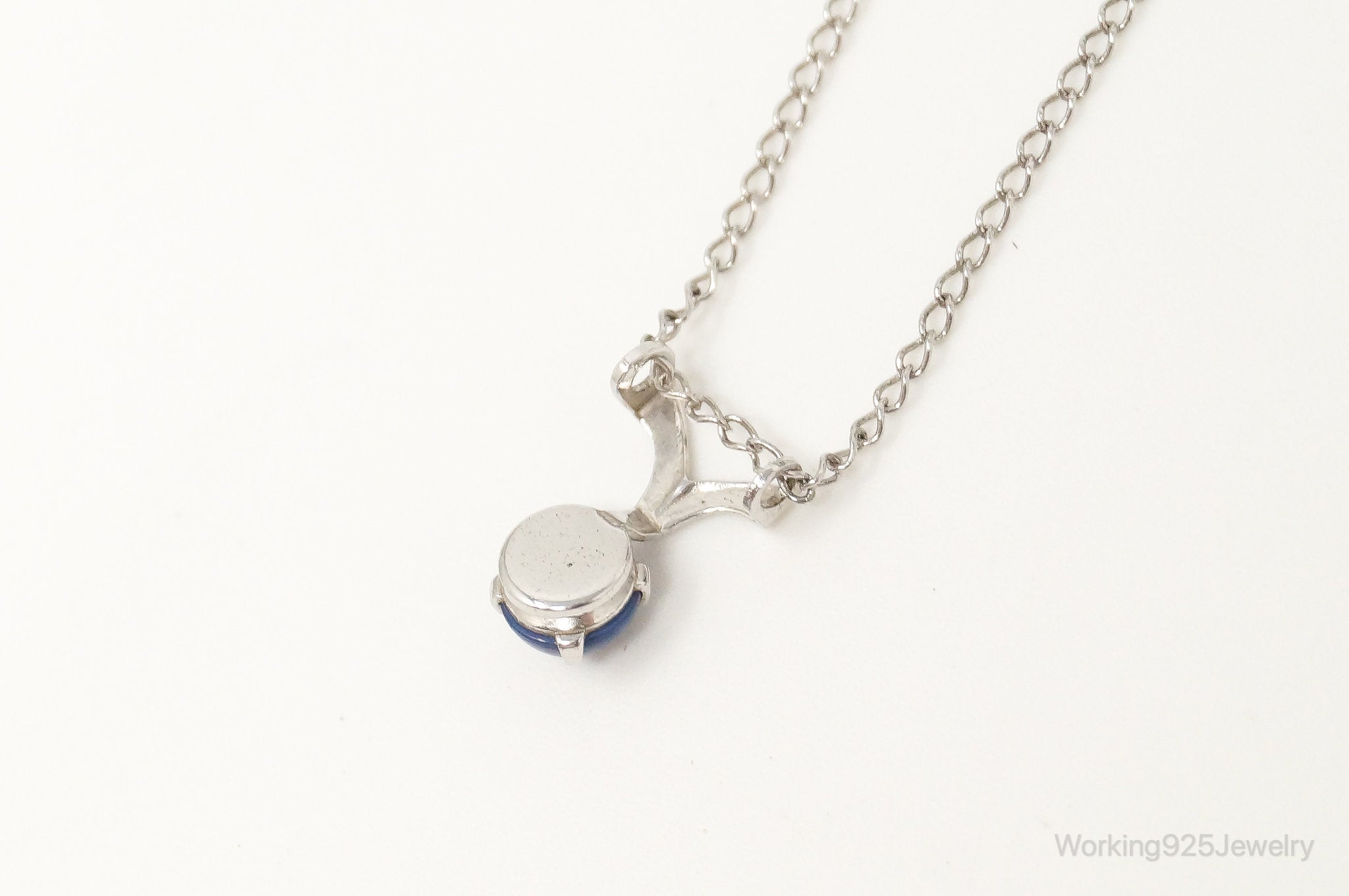 Vintage Star Sapphire Sterling Silver Necklace | Jewelry > Necklaces > Pendants | Wiccan Center