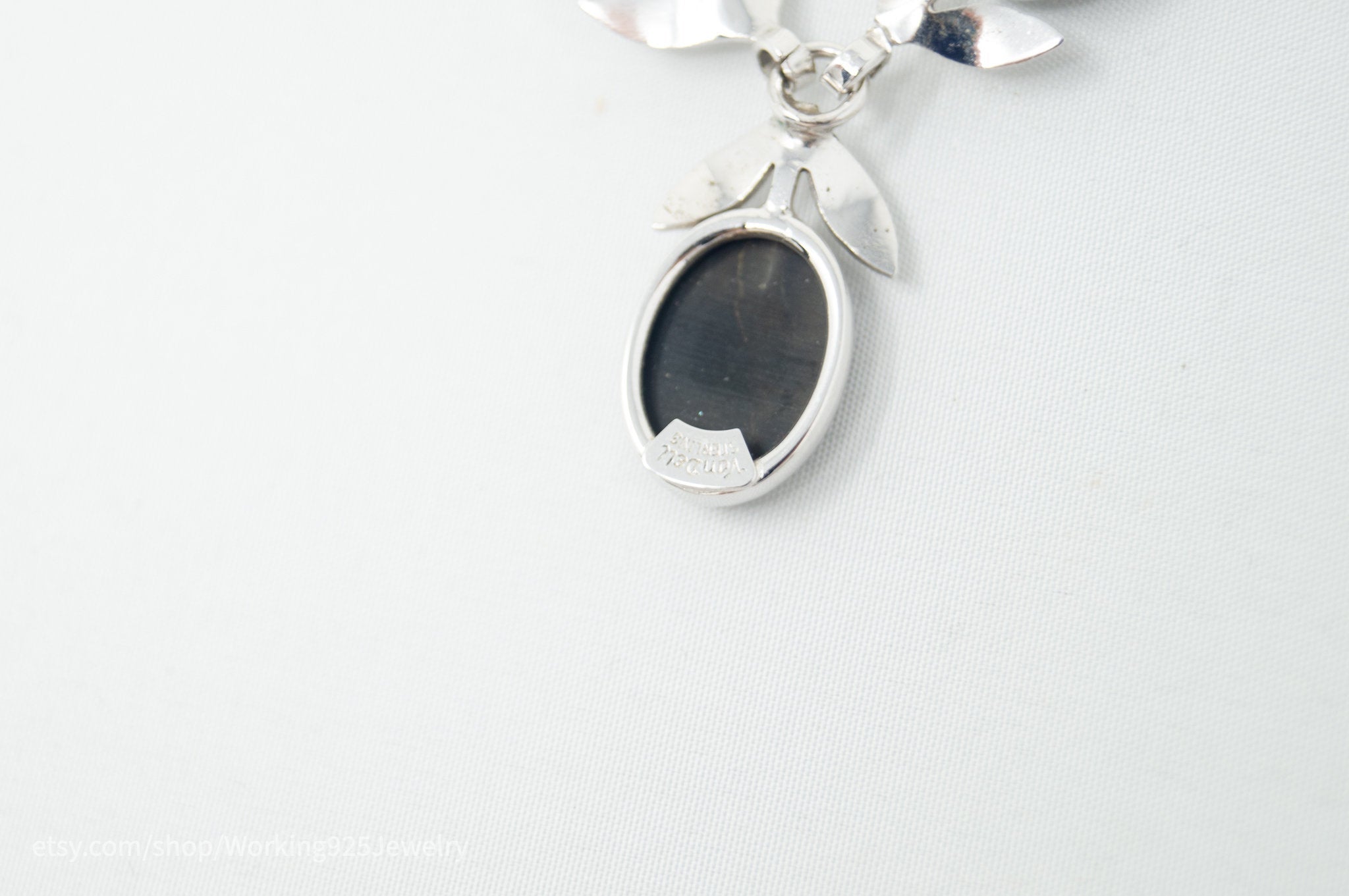 Vintage Designer Van Dell Black MOP Sterling Silver Necklace | Jewelry > Necklaces | Wiccan Center