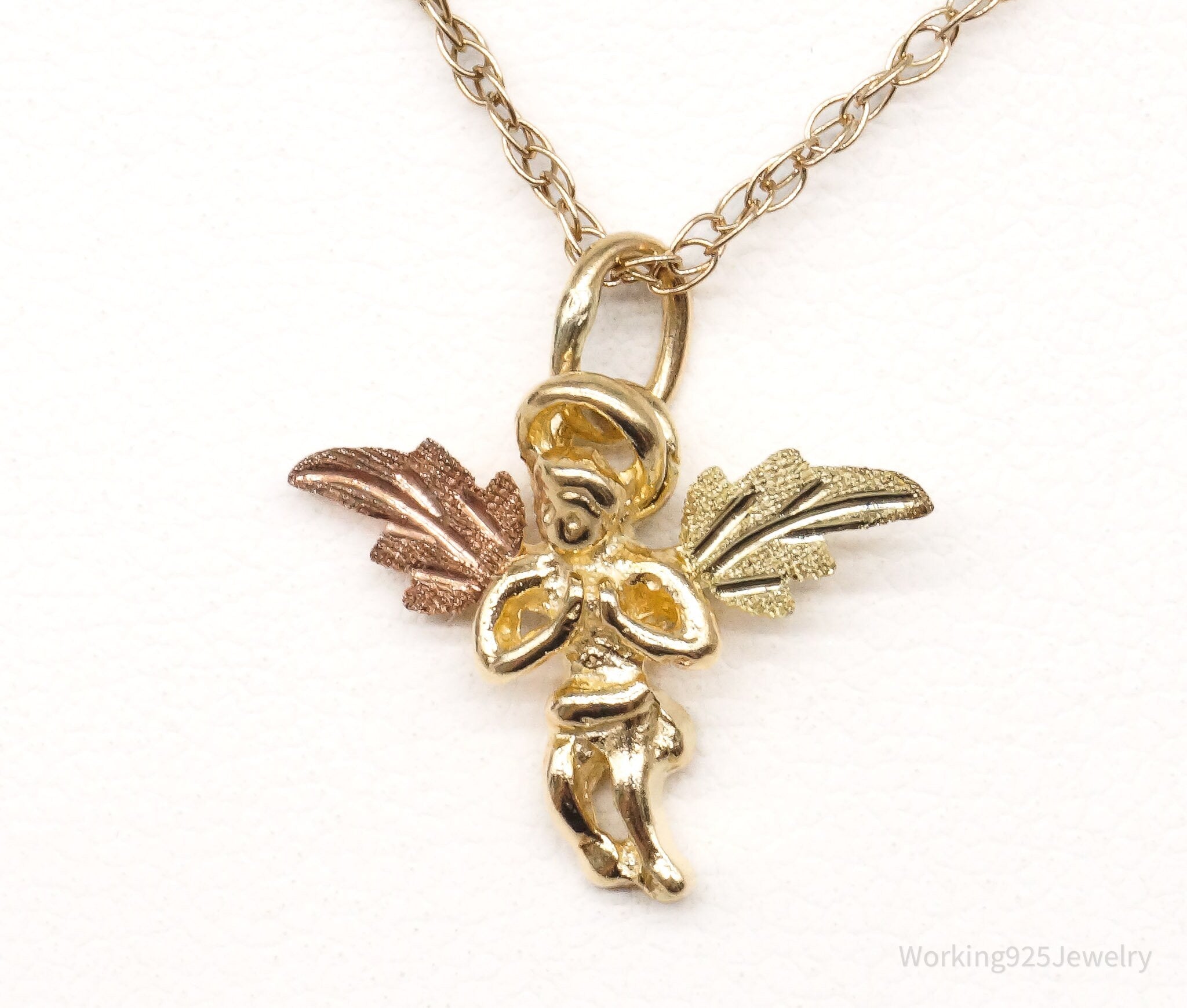 Vintage 14K Gold Filled Angel Chainlink Necklace | Jewelry > Necklaces > Pendants | Wiccan Center