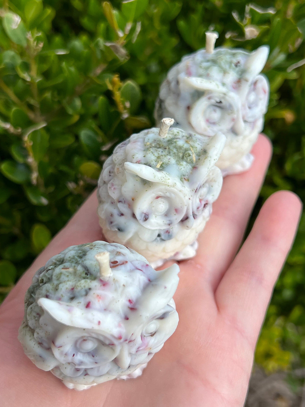 SPECIAL EDITION Lilith Offering Ritual Owl Crystal Candles | Dark Moon Goddess Lilit Temptress Witchcraft Altar Spell Magic Deity Intention | | Wiccan Center