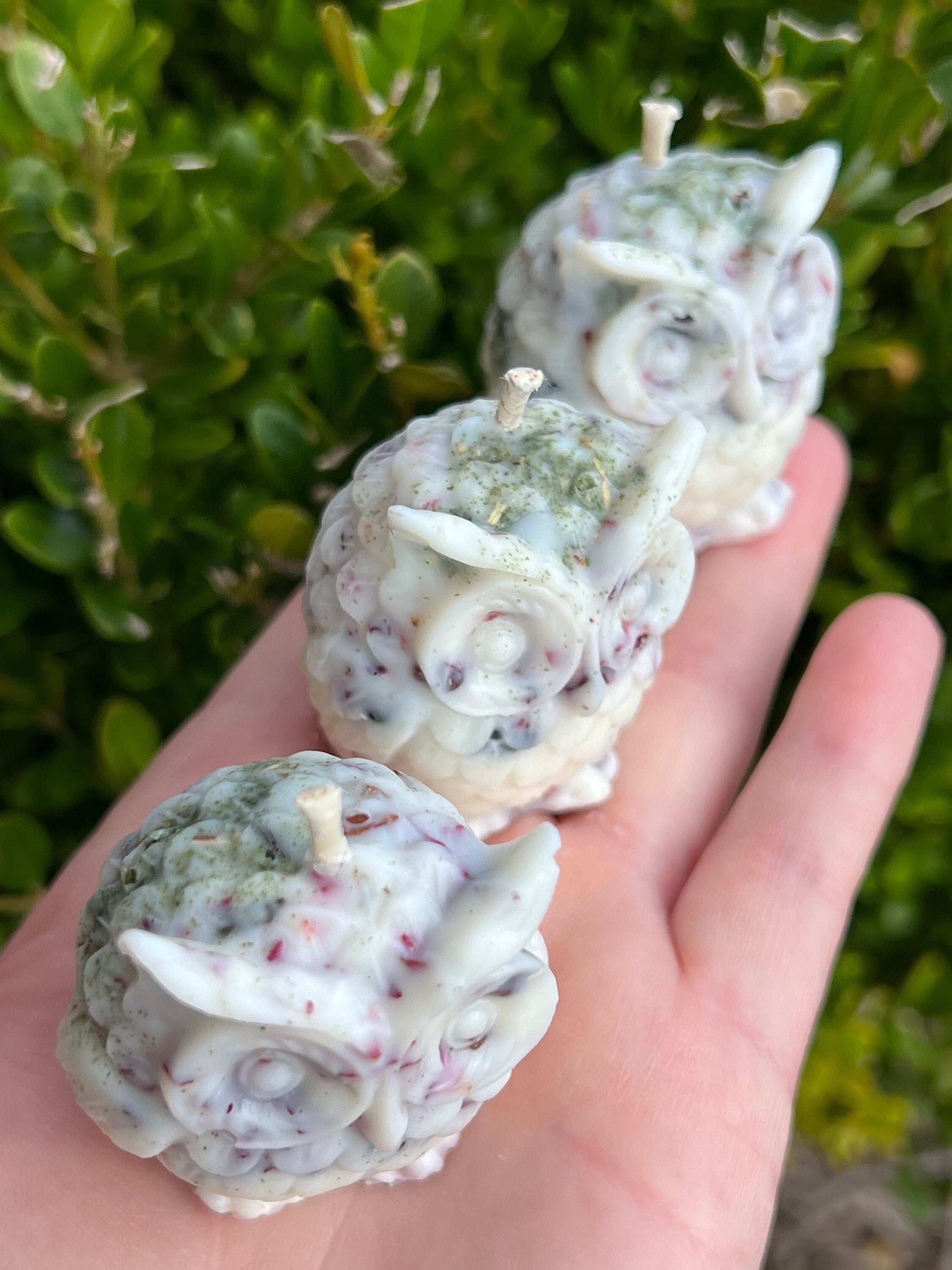 SPECIAL EDITION Lilith Offering Ritual Owl Crystal Candles | Dark Moon Goddess Lilit Temptress Witchcraft Altar Spell Magic Deity Intention | | Wiccan Center
