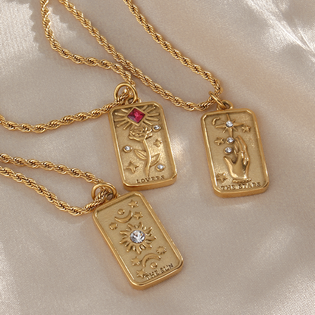 The Star Cartouche Necklace