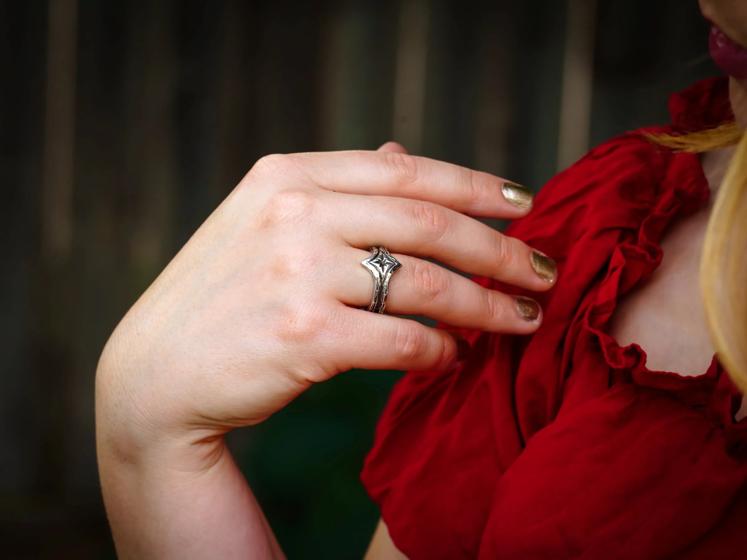Realtas Vault Ring in Argentium Silver