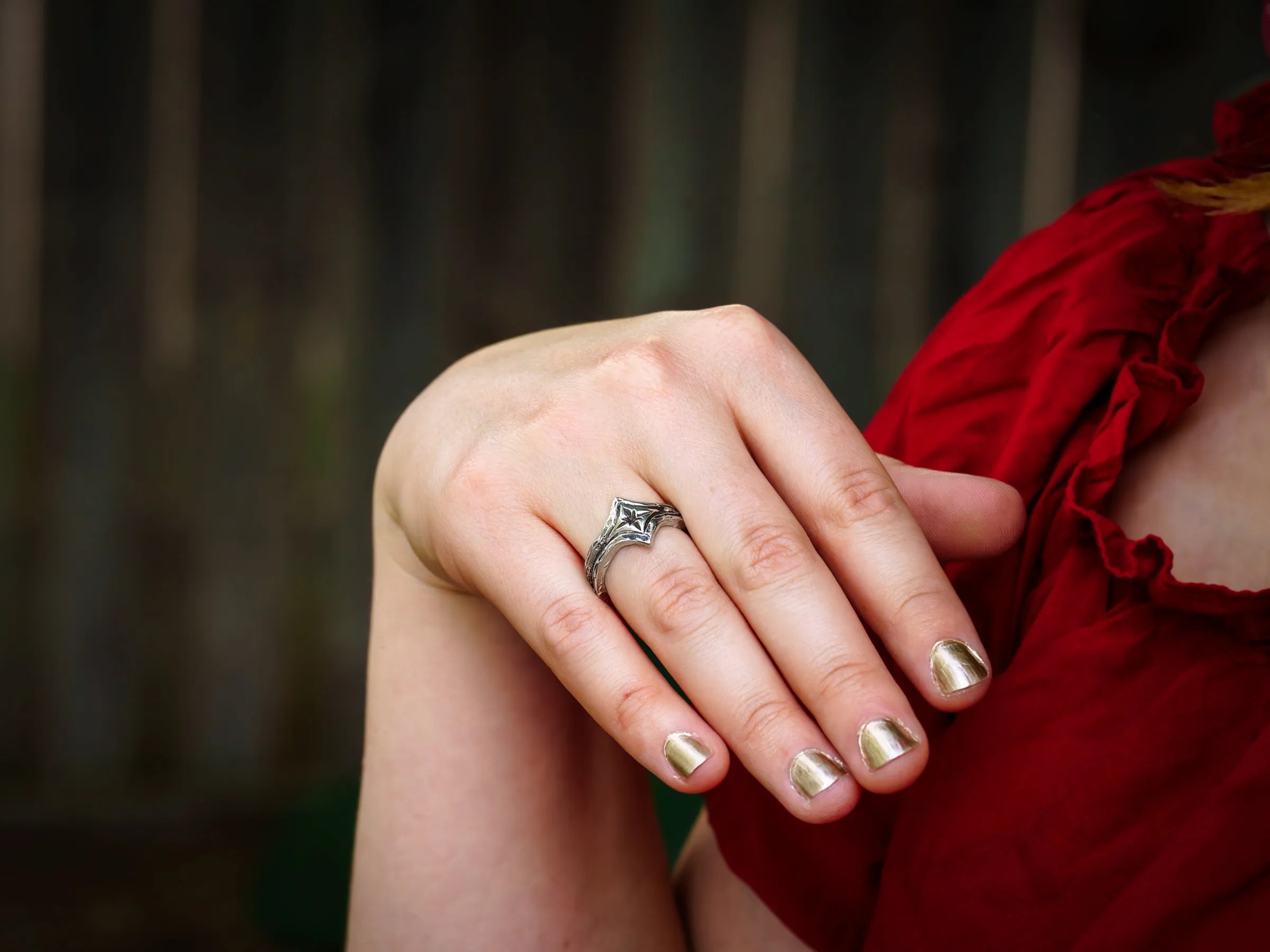 Realtas Vault Ring in Argentium Silver
