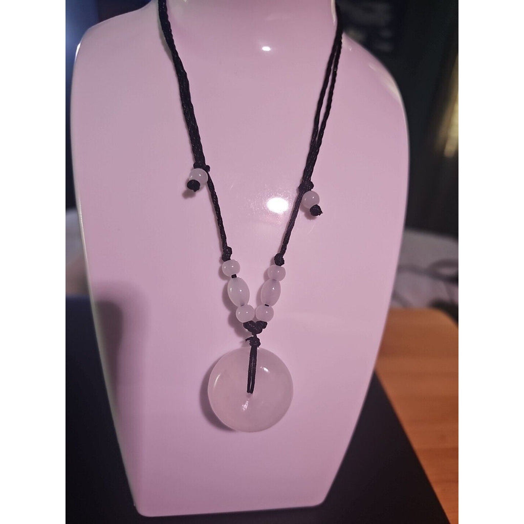 Beautiful! Natural Jade Peace Lucky Buckle Pendant Necklace Healing Adjustable