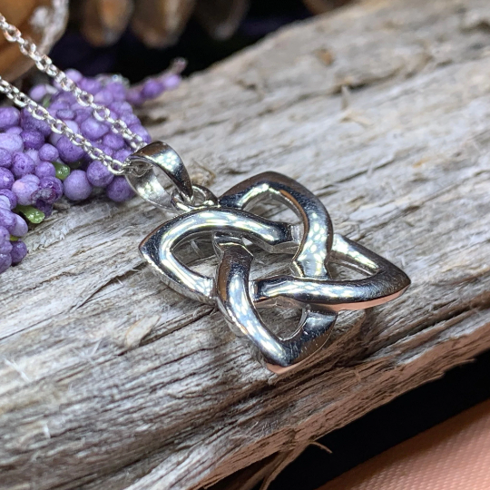 Elyssa Celtic Knot Necklace | Pendant | Wiccan Center