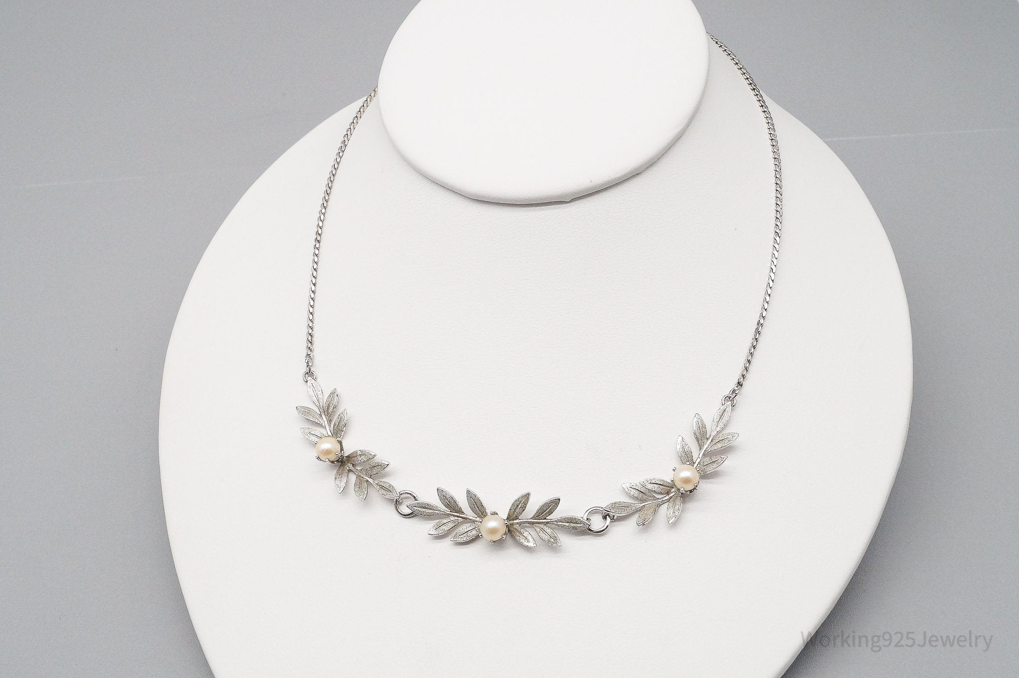Vintage 1940s Designer Van Dell Pearl Sterling Silver Necklace | Jewelry > Necklaces | Wiccan Center
