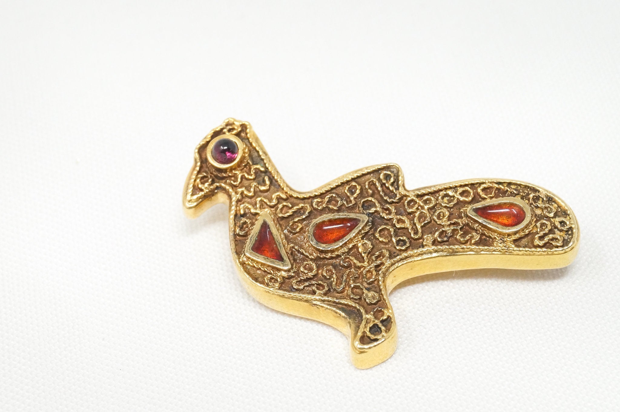 Vitg Designer MMA WAG Gold Wash Bird Enamel Amethyst Sterling Silver Brooch Pin | Jewelry > Necklaces > Pendants | Wiccan Center