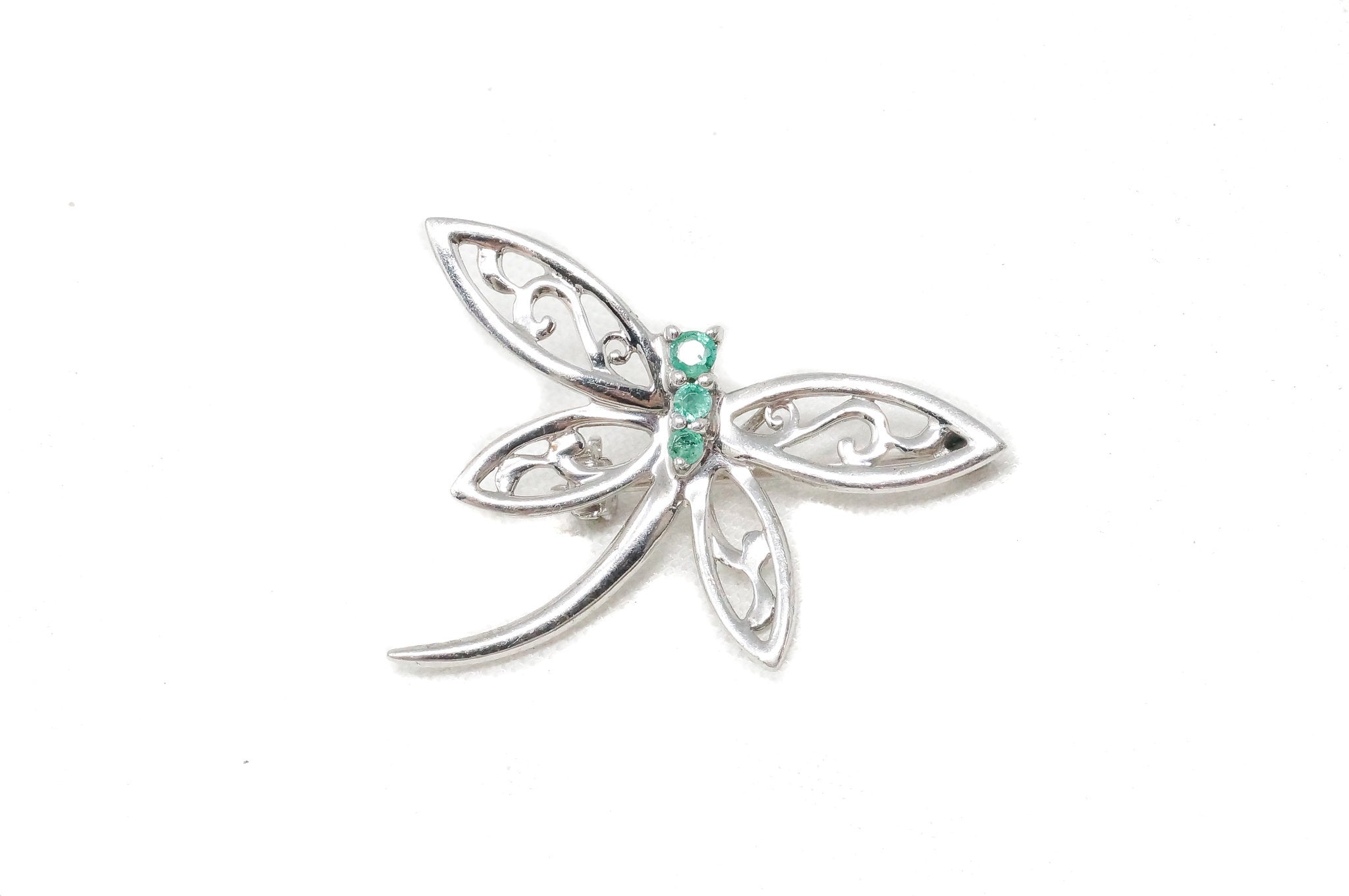 Vintage Emerald Dragonfly Sterling Silver Necklace Pendant | Jewelry > Necklaces > Pendants | Wiccan Center