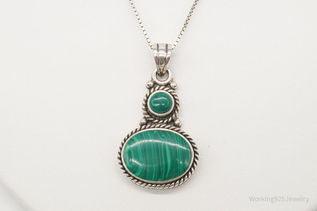 Vintage Large Malachite Southwestern Sterling Silver Necklace | Jewelry > Necklaces > Pendants | Wiccan Center