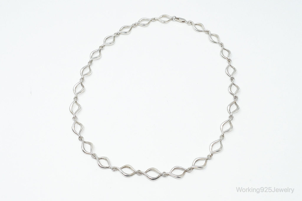 Vintage Modernist Sterling Silver Necklace | Jewelry > Necklaces > Pendants | Wiccan Center