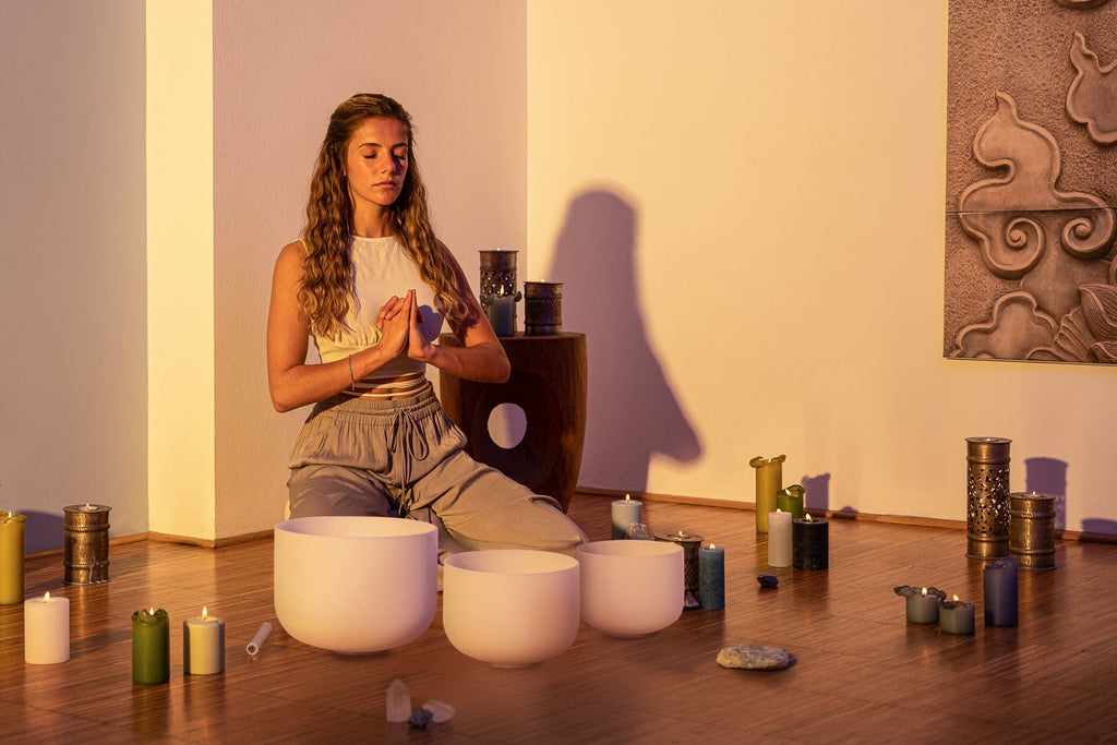 432 Hz Crystal Singing Bowls 8” F4, 10” D4, 12” C4 - Pure Harmony Set | 432 Hz White-Frosted Crystal Singing Bowl Set | Wiccan Center