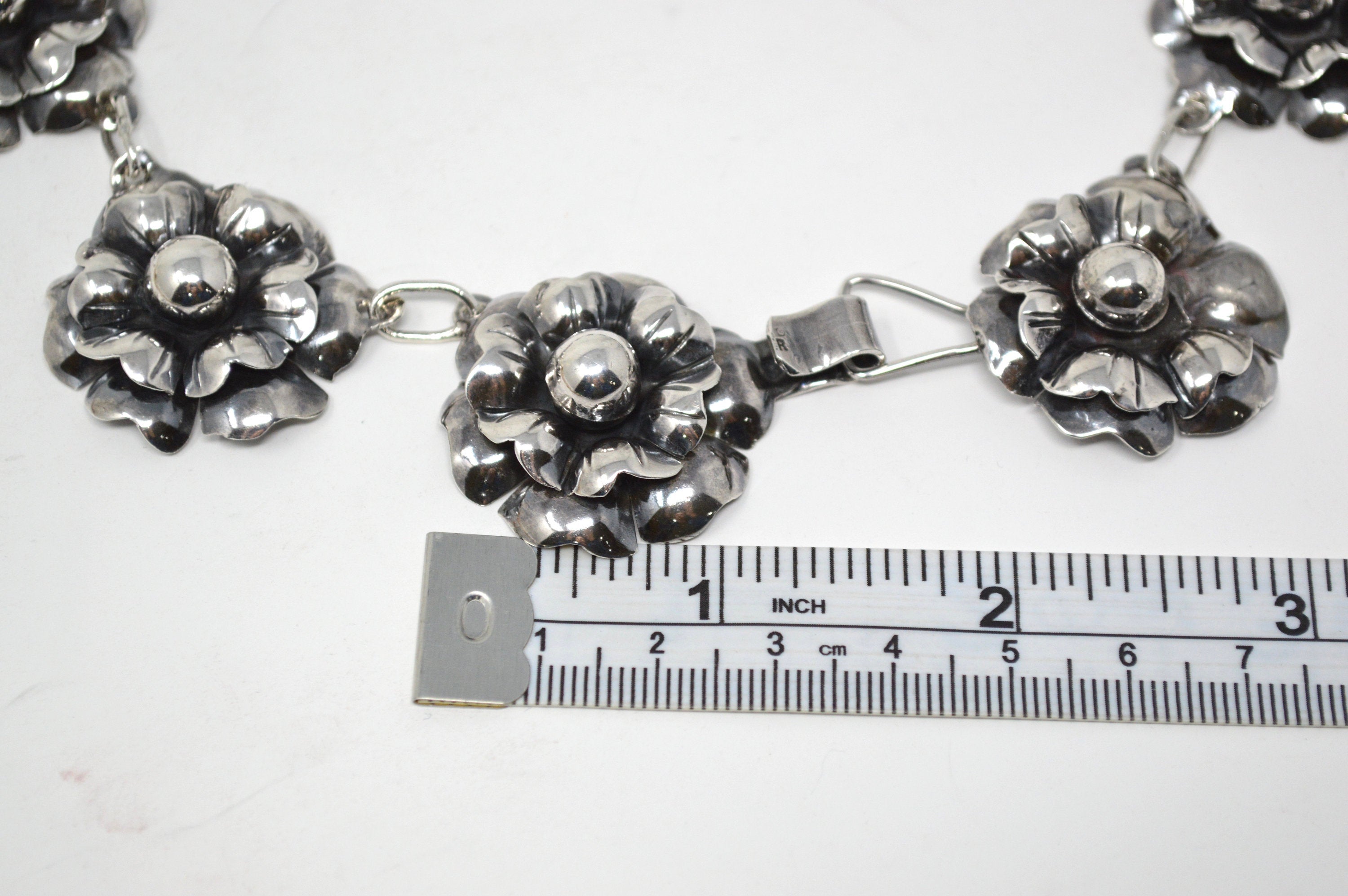 Vintage Mexico Sterling Silver Artisan 3D Oxidized Flower Motif Necklace 16 Inch | Jewelry > Necklaces | Wiccan Center