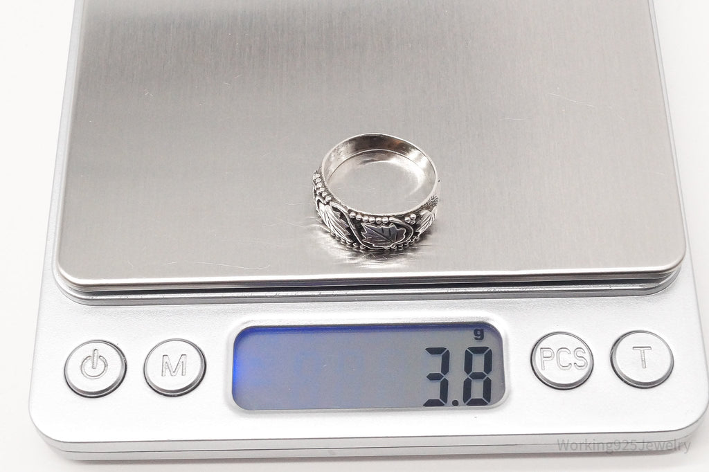 Vintage Leaves Sterling Silver Band Ring - Size 6.5 | Jewelry > Rings | Wiccan Center