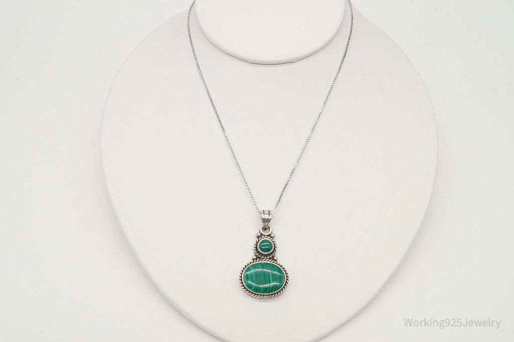 Vintage Large Malachite Southwestern Sterling Silver Necklace | Jewelry > Necklaces > Pendants | Wiccan Center