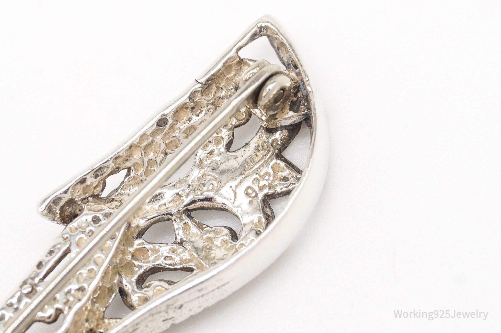 Vintage Designer Jezlaine Lady's High Heel Sterling Silver Brooch Pin | Jewelry > Brooches, Pins & Clips | Wiccan Center