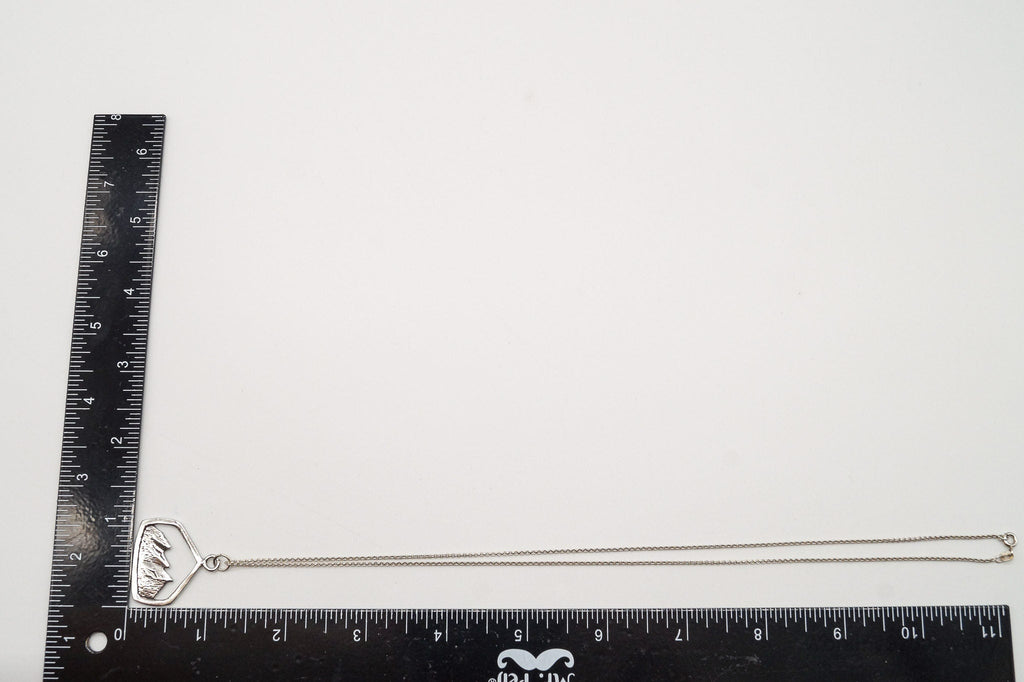 Vintage Mountain View Sterling Silver Necklace | Jewelry > Necklaces > Pendants | Wiccan Center