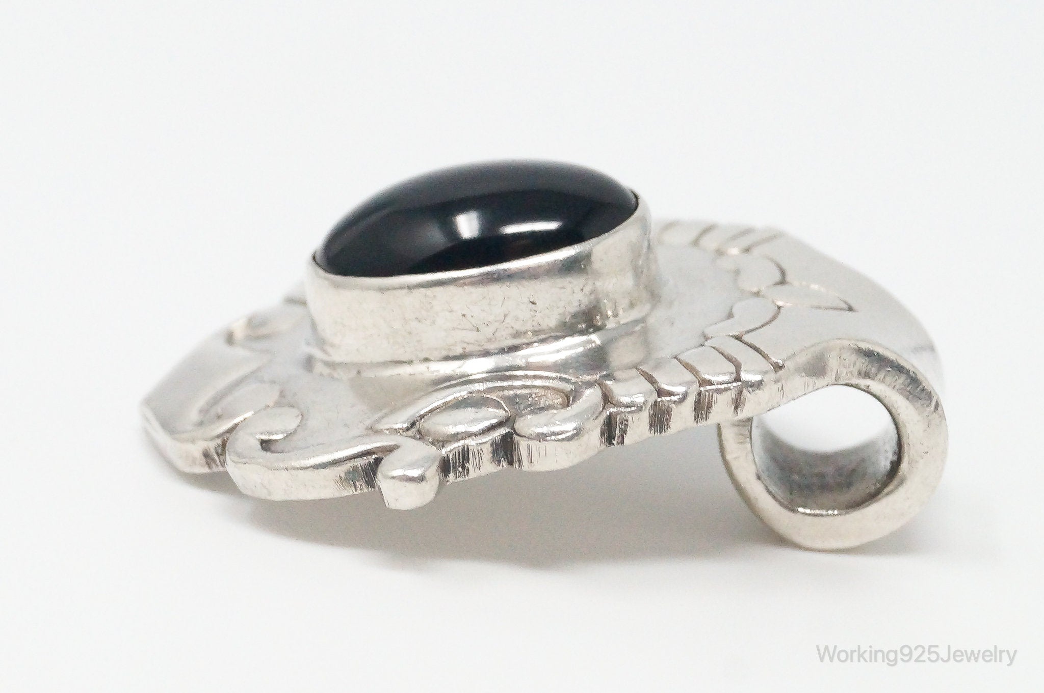 Large Vintage Mexico Black Onyx Art Deco Sterling Silver Pendant | Jewelry > Necklaces > Pendants | Wiccan Center