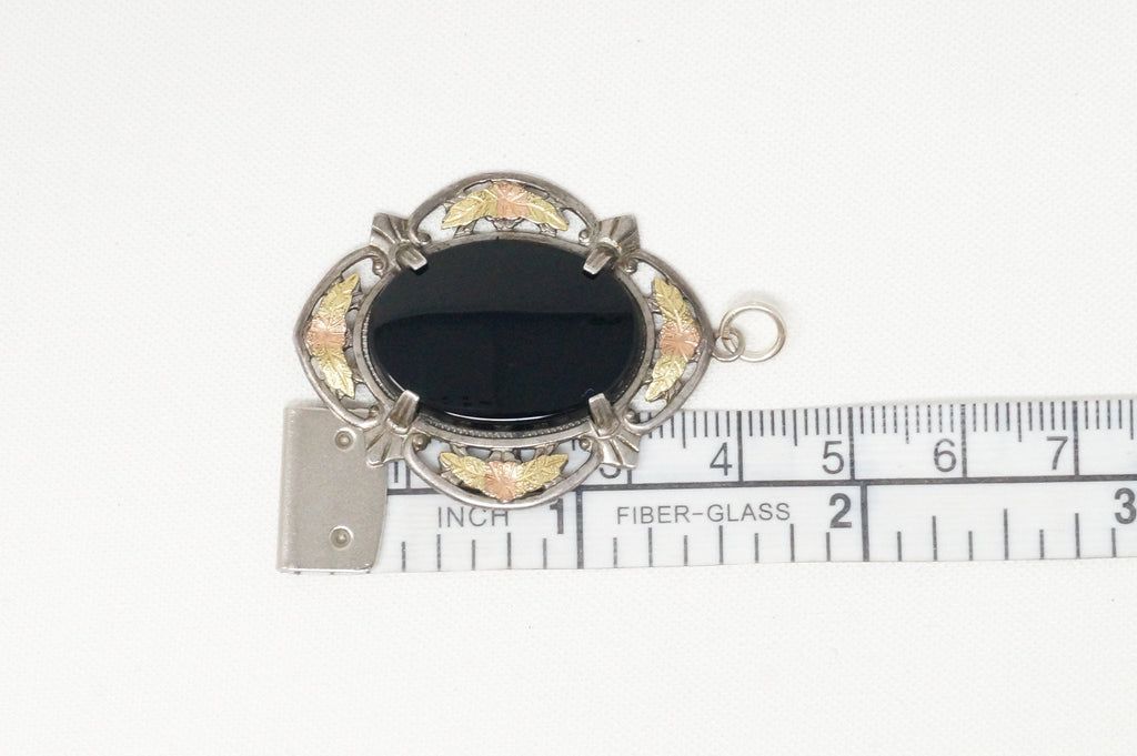 Antique Designer Uncas MFG Co Black Onyx Floral Sterling Silver Necklace Pendant | Jewelry > Necklaces > Pendants | Wiccan Center