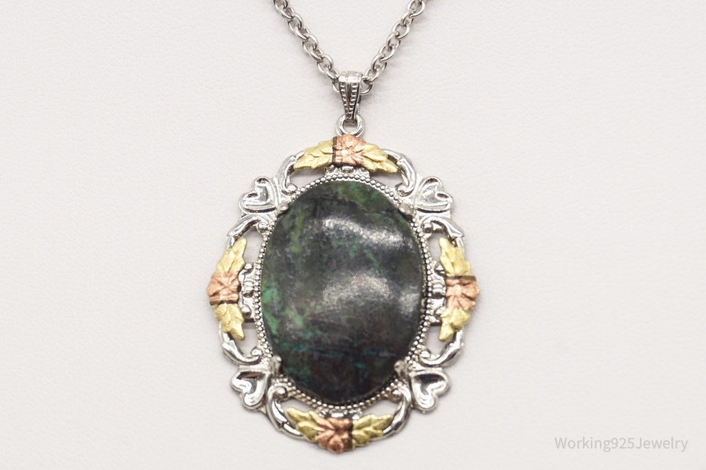 Vintage Green Stone 12K Gold Leaves Sterling Silver Necklace | Jewelry > Necklaces > Pendants | Wiccan Center