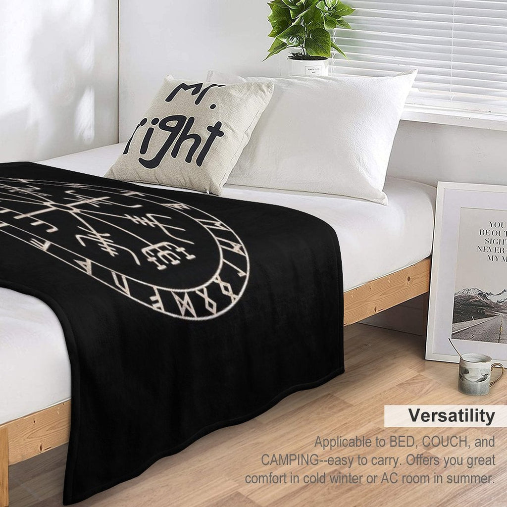 Runic Viking Compass Vegvisir Celtic Comfort Throw Blanket