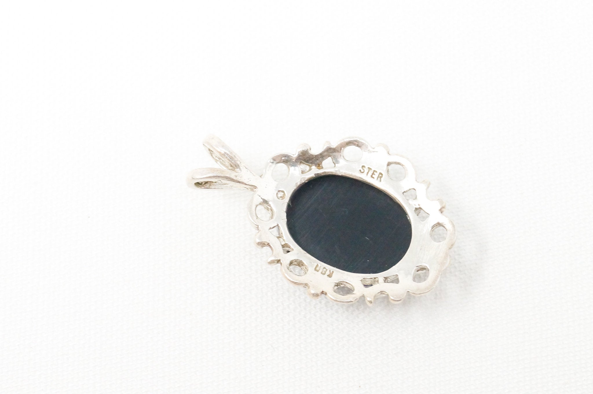 Vintage Designer KABANA Blue Lapis Lazuli Sterling Silver Necklace Pendant | Jewelry > Necklaces > Pendants | Wiccan Center