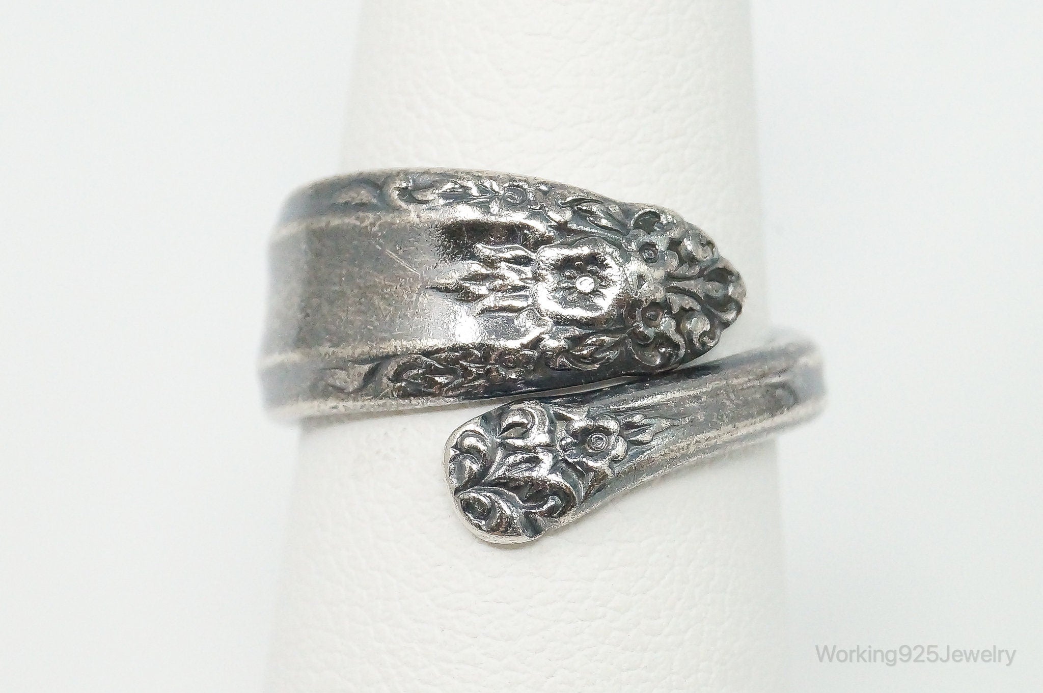 Antique International Sterling "Prelude" Floral Silver Spoon Ring Size 6 | Jewelry > Rings | Wiccan Center
