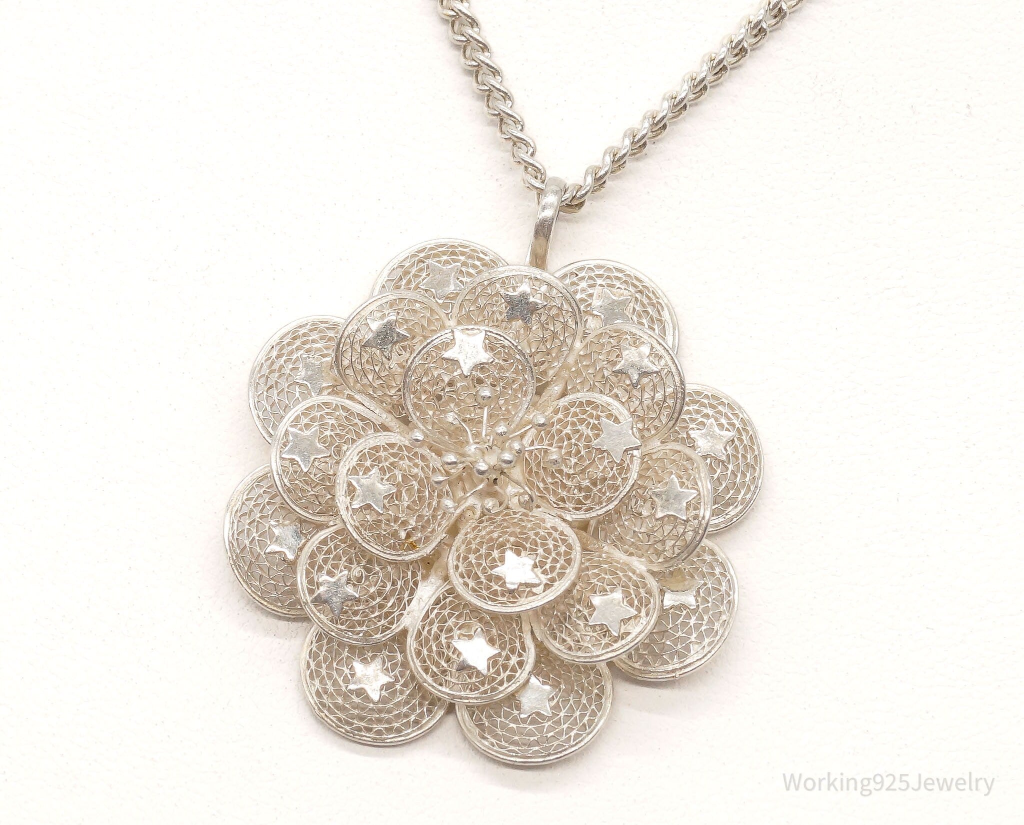 Vintage Large Filigree Flower Star Petals Silver Chain Necklace | Jewelry > Necklaces > Pendants | Wiccan Center