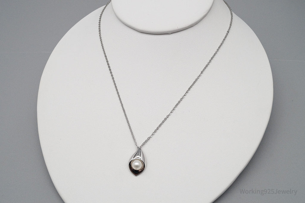 Vintage Pearl Sterling Silver Necklace - 16" | Jewelry > Necklaces | Wiccan Center