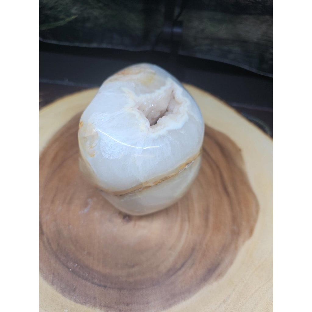Natural 4.71lb Agate Carnelian Quartz Crystal Geode | Geodes & Clusters | Wiccan Center