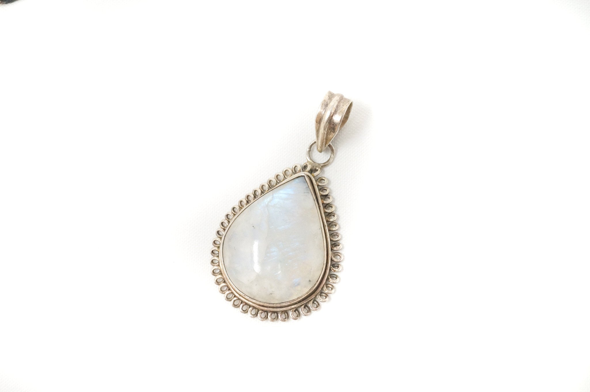 Vintage Moonstone Sterling Silver Southwestern Necklace Pendant | Jewelry > Necklaces > Pendants | Wiccan Center