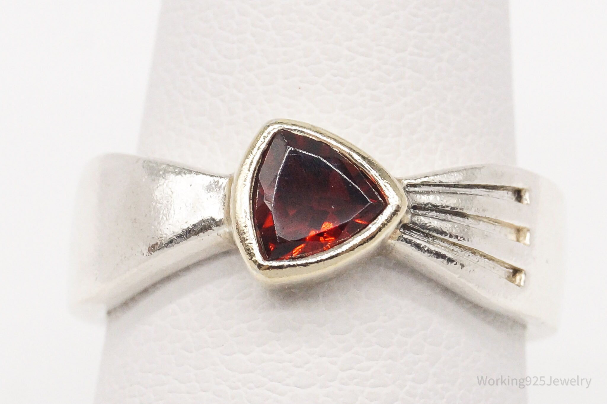 Vintage Garnet Gold Sterling Silver Ring - Size 6 | Jewelry > Rings | Wiccan Center