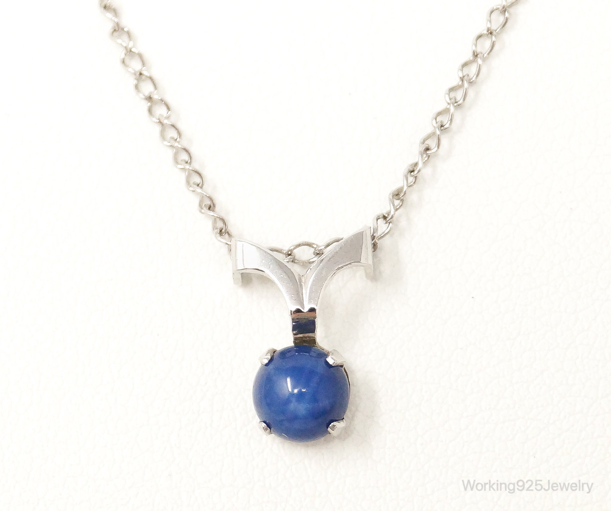 Vintage Star Sapphire Sterling Silver Necklace | Jewelry > Necklaces > Pendants | Wiccan Center