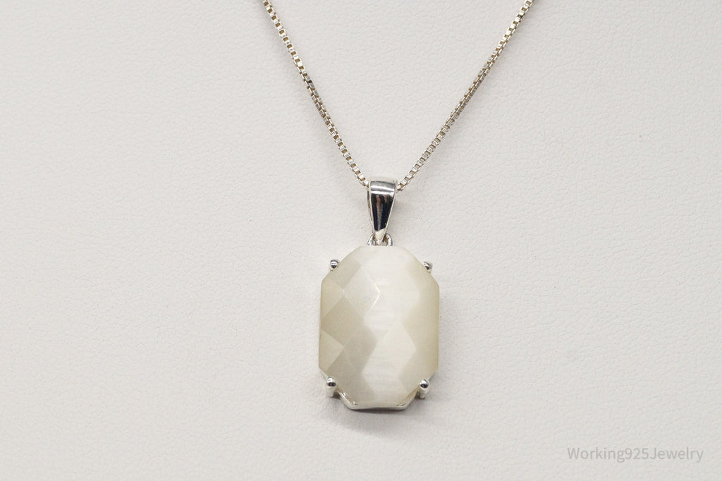Vintage Art Deco Style Mother of Pearl Sterling Silver Necklace | Jewelry > Necklaces > Pendants | Wiccan Center