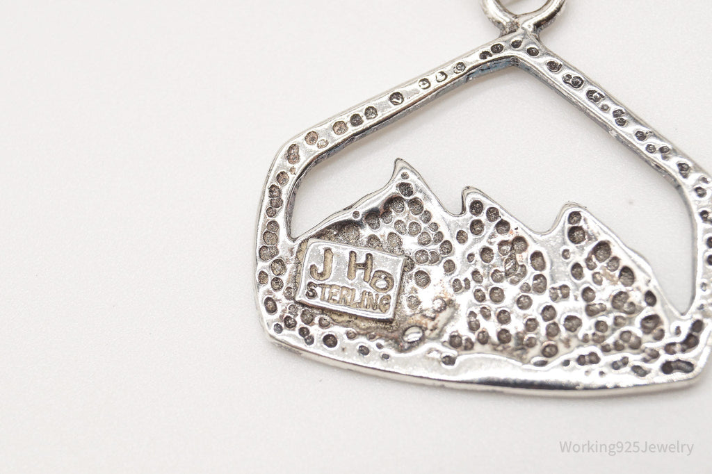 Vintage Mountain View Sterling Silver Necklace | Jewelry > Necklaces > Pendants | Wiccan Center