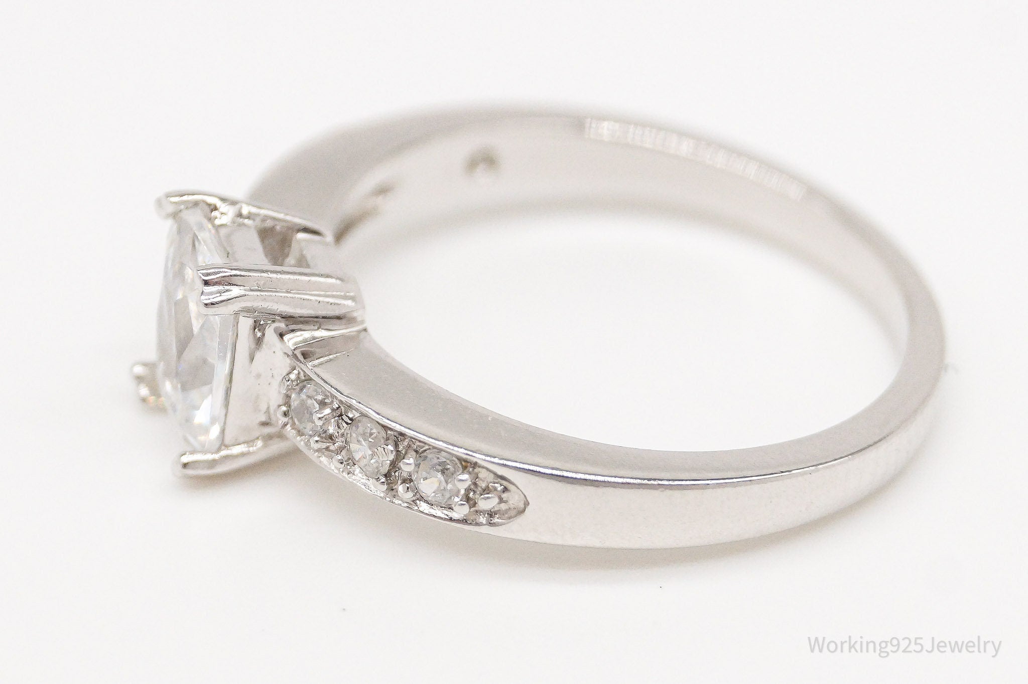 Vintage Cubic Zirconia Sterling Silver Ring - Size 8 | Jewelry > Rings | Wiccan Center