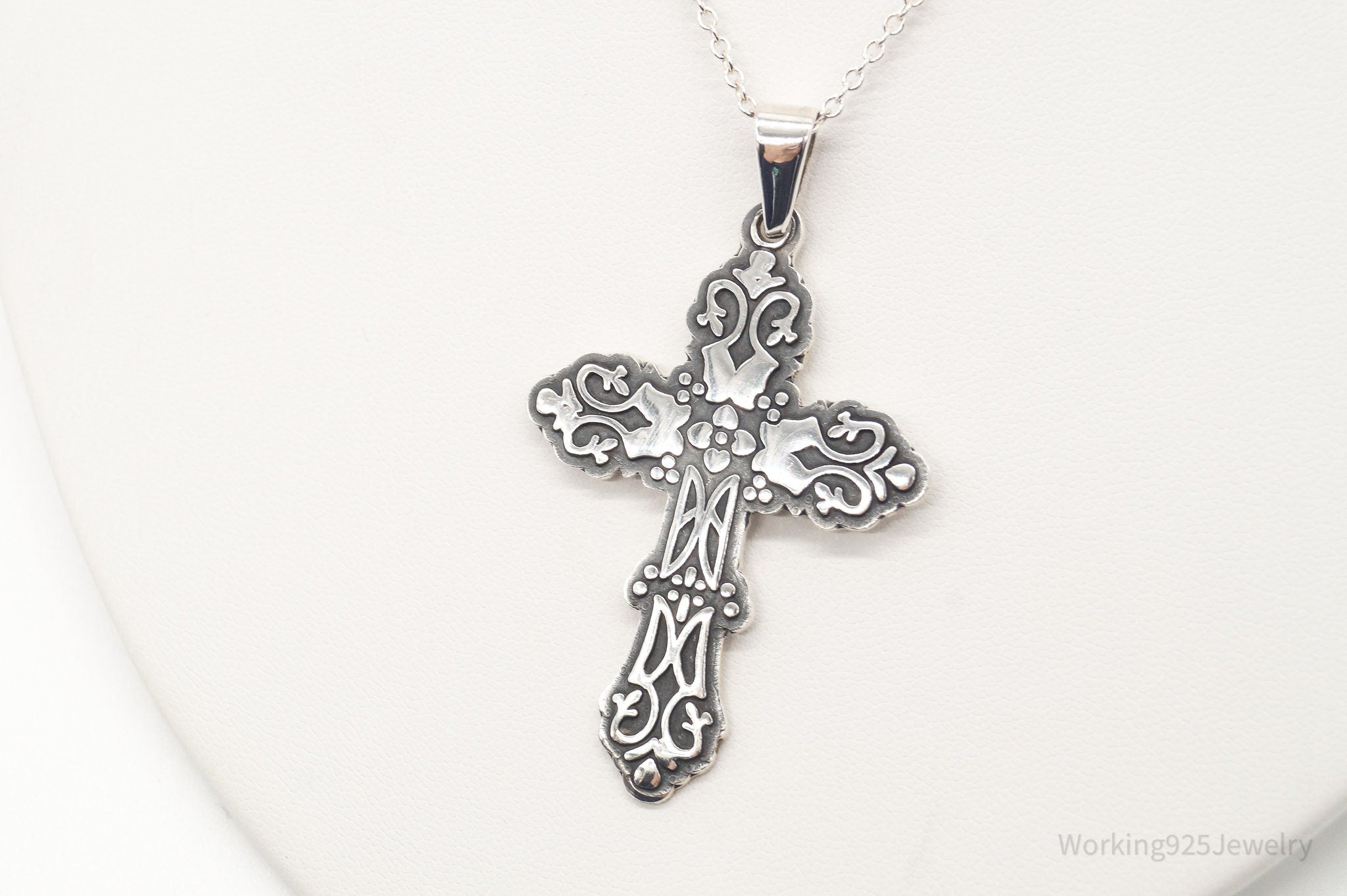 Vintage Large Mexico Artisan CII Cross Sterling Silver Necklace | Jewelry > Necklaces > Pendants | Wiccan Center