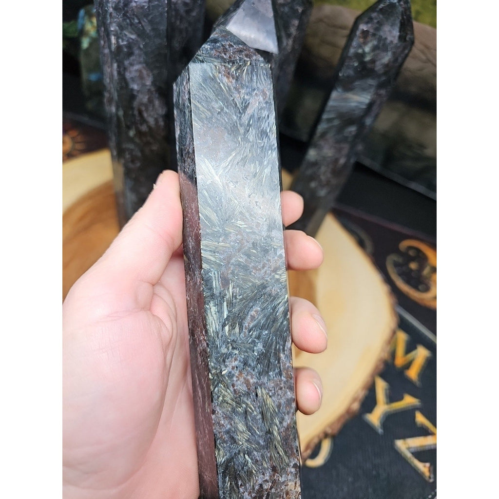 Arfvedsonite Garnet Crystal Tower with Blue Flash — 1.5–1.9 lbs, Polished | CrystalCloud Company | Crystal Points & Towers | Wiccan Center