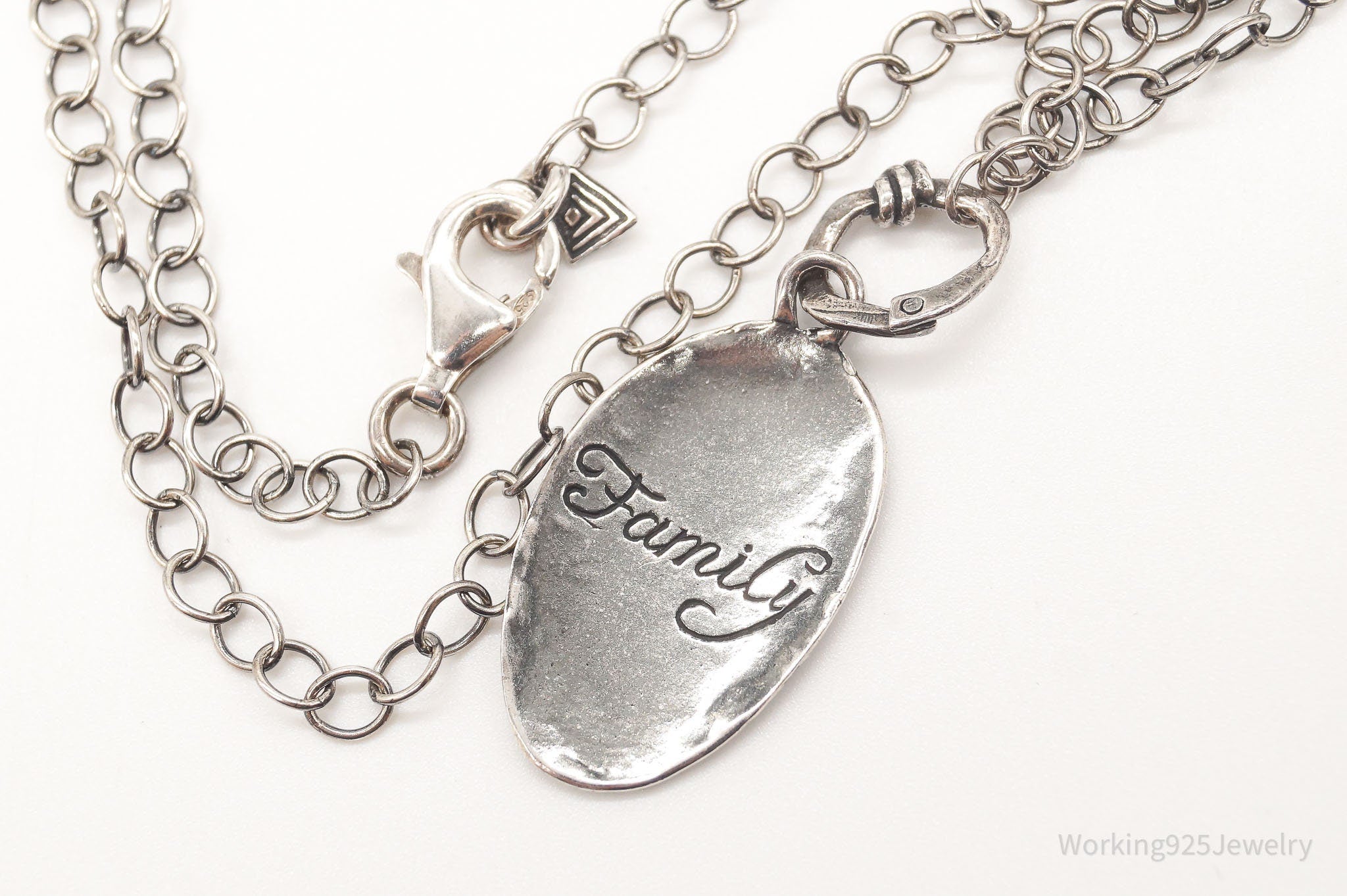 Vintage Designer Silpada Retired Family Tree Sterling Silver Necklace - 18" | Jewelry > Necklaces > Pendants | Wiccan Center