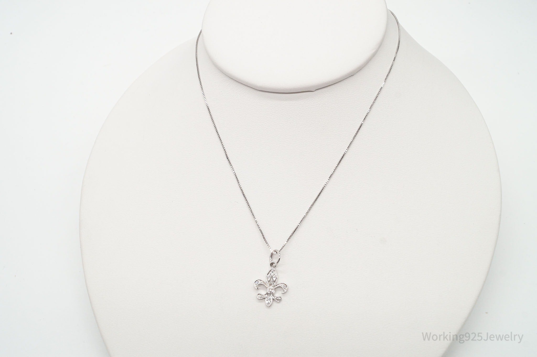 Vintage Fleur De Lis Cubic Zirconia Sterling Silver Necklace | Jewelry > Necklaces > Pendants | Wiccan Center
