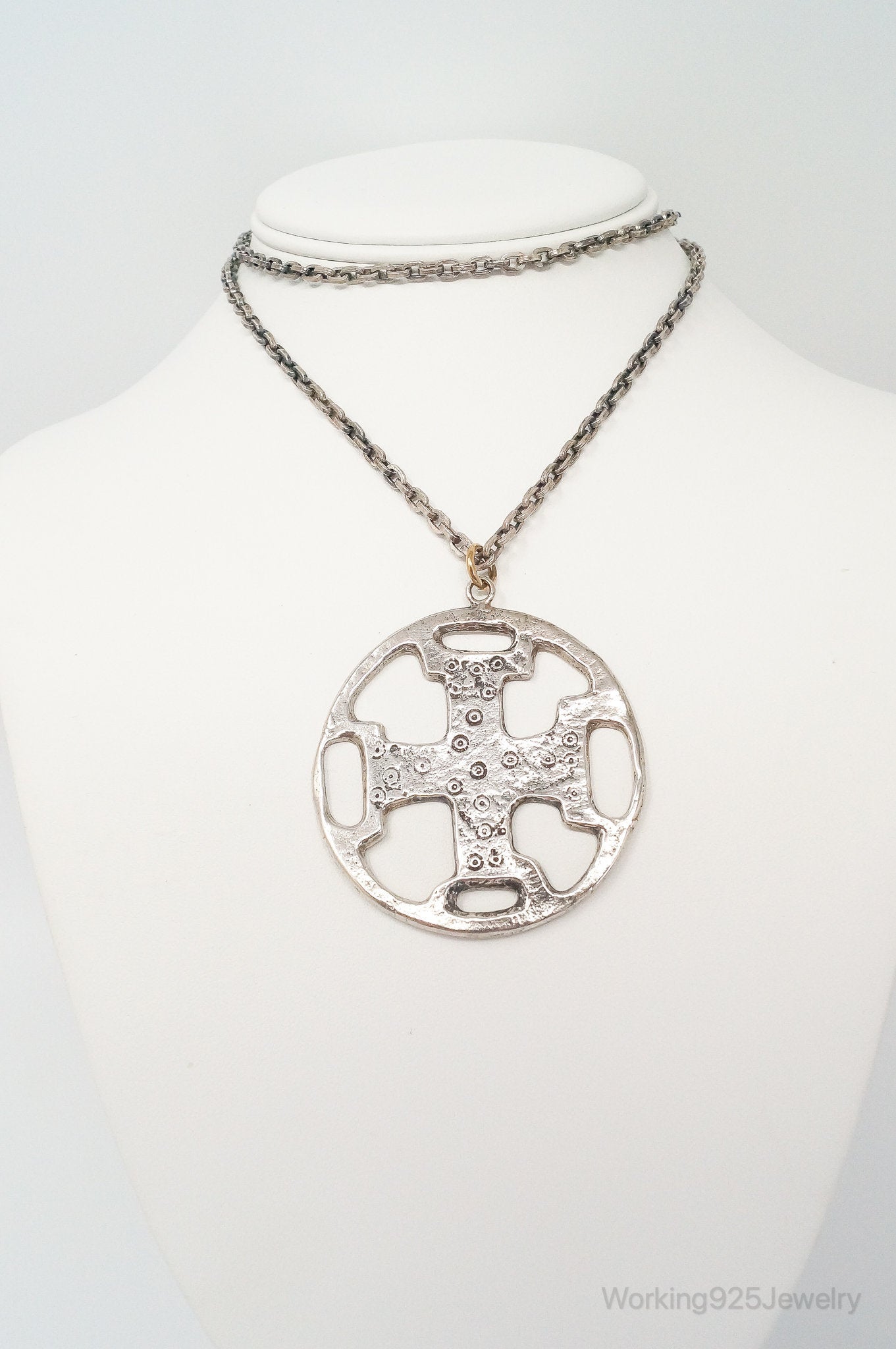 Vintage Metropolitan Museum of Art Sterling Silver Necklace | Jewelry > Necklaces > Pendants | Wiccan Center
