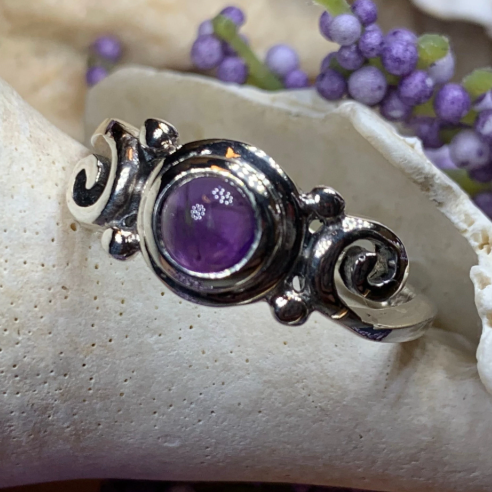 Jillian Celtic Knot Amethyst Ring in Sterling Silver