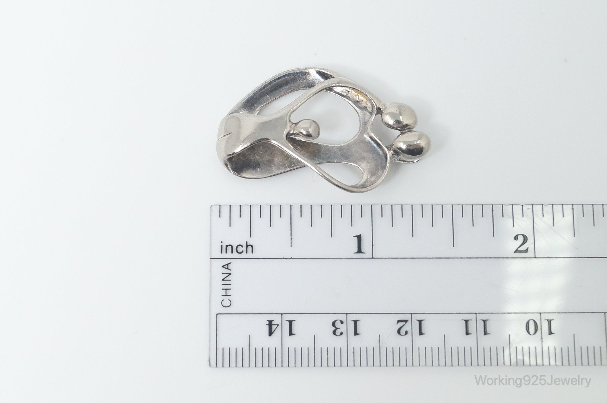 Vintage Native American Carolyn Pollack Relios Family Sterling Silver Pendant | Jewelry > Necklaces > Pendants | Wiccan Center