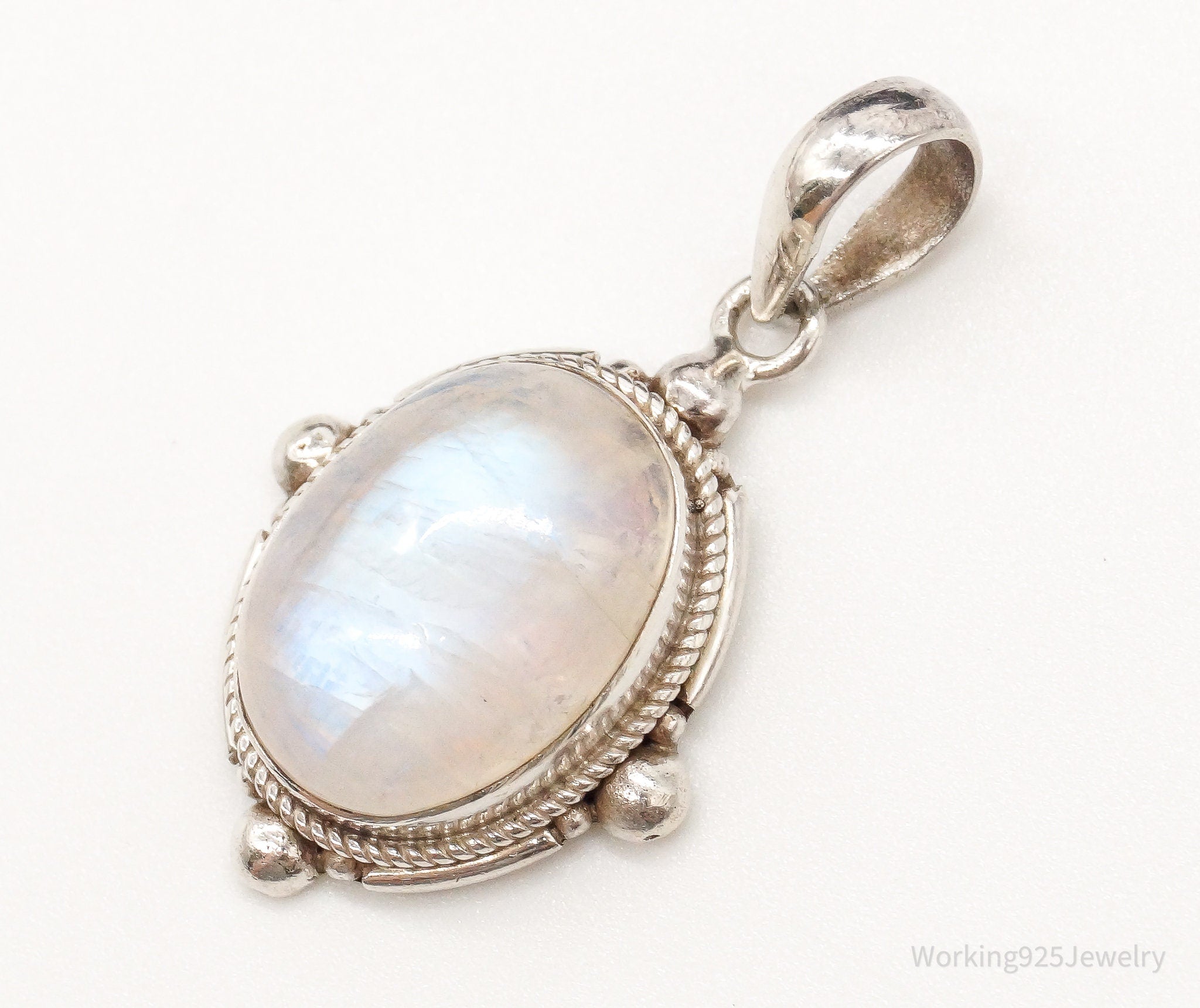 Vintage Moonstone Sterling Silver Southwestern Pendant | Jewelry > Necklaces > Pendants | Wiccan Center