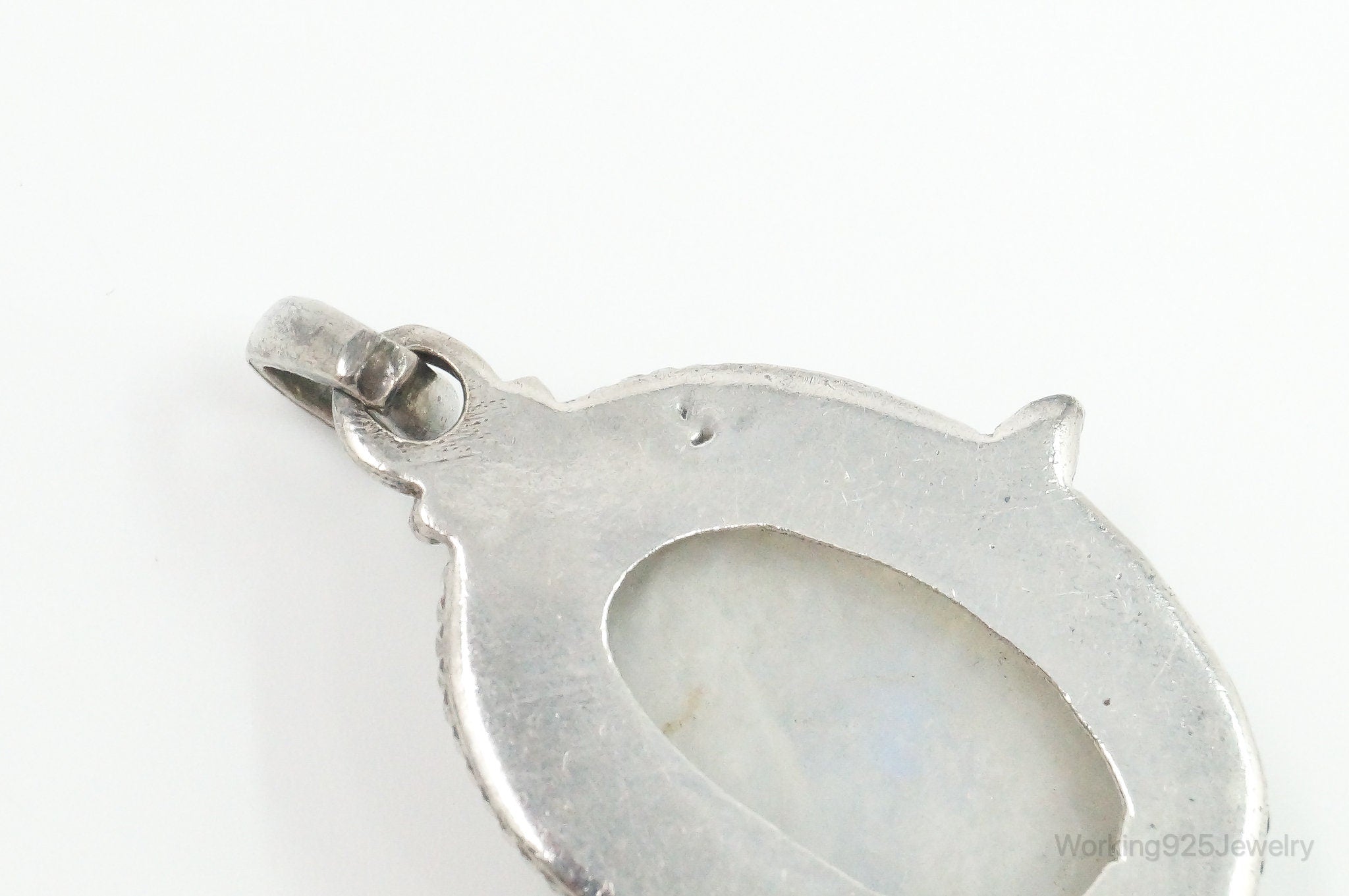 Vintage Moonstone Sterling Silver Southwestern Necklace Pendant | Jewelry > Necklaces > Pendants | Wiccan Center